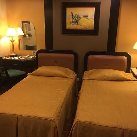 Lourdes Suites Makati City Eksteriør bilde
