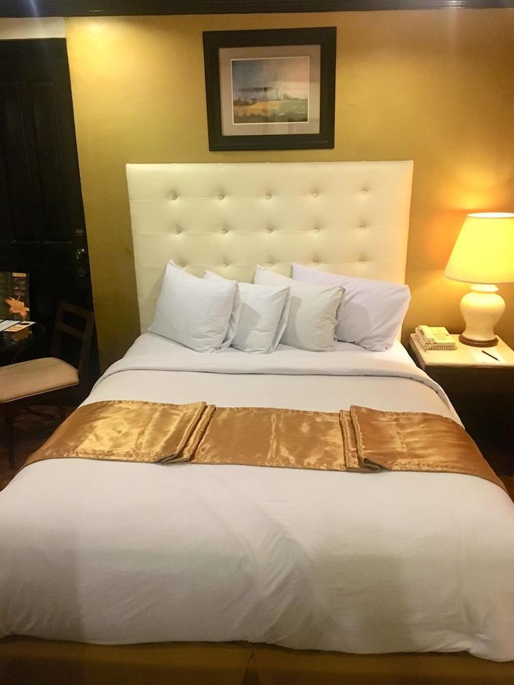 Lourdes Suites Makati City Eksteriør bilde